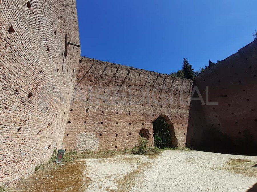 Otro de los laboratorios construidos en la Isla Huemul que sobrevivió al paso del tiempo