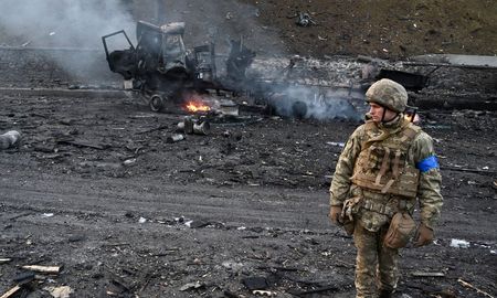 Rusia controla parte del Donbass y Estados Unidos refuerza envíos a Ucrania. Rusia controla parte del Donbass y Estados Unidos refuerza envíos a Ucrania.