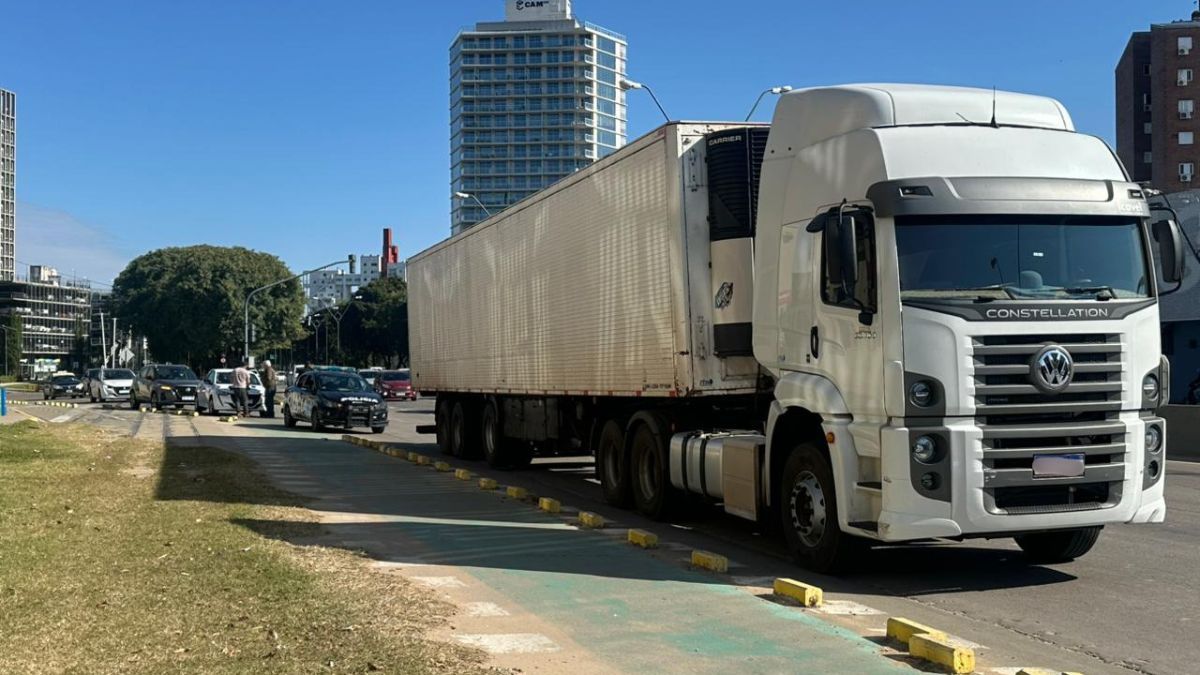 El accidente ocurrió en inmediaciones de avenida Alem y Marcial Candioti de Santa Fe.&nbsp;