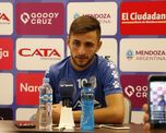El volante no pudo rendir lo esperado en Unión y por eso piensa en retornar a Godoy Cruz. El volante no pudo rendir lo esperado en Unión y por eso piensa en retornar a Godoy Cruz.