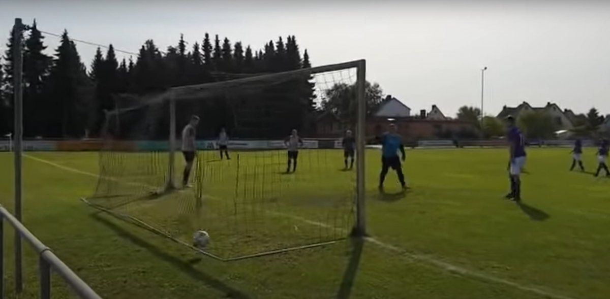 Los jugadores del&nbsp;SV Holdenstedt II habían tenido contacto con un caso de coronavirus y los del&nbsp;Ripdrof/Molzen II se dejaron golear para evitar el contacto.