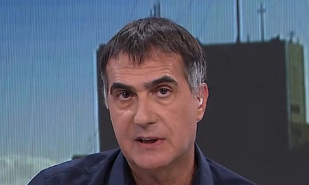 Antonio Laje, periodista y piloto de avión. Antonio Laje, periodista y piloto de avión.