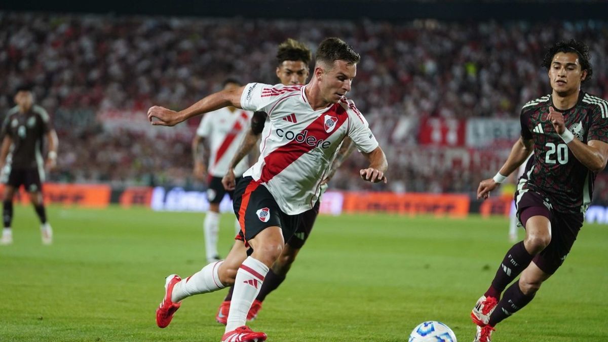 River venció a México por 2 a 0. River venció a México por 2 a 0.