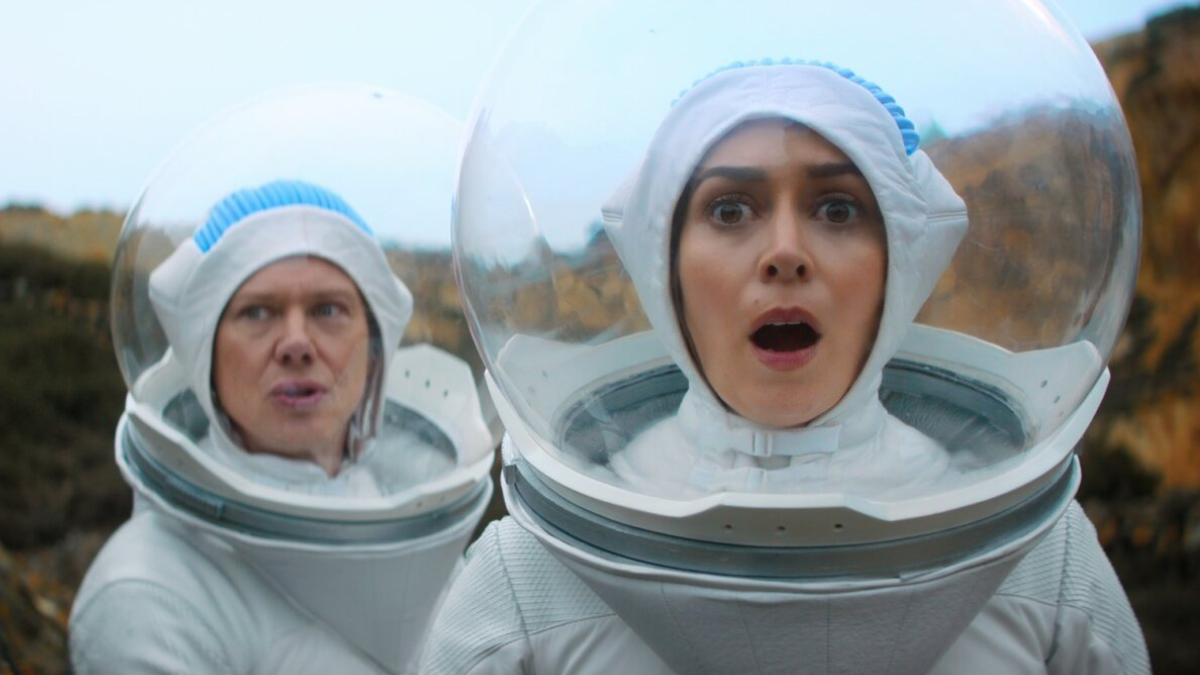 Vuelve Black Mirror a Netflix: qué esperar del nuevo universo de un futuro distópico y surrealista