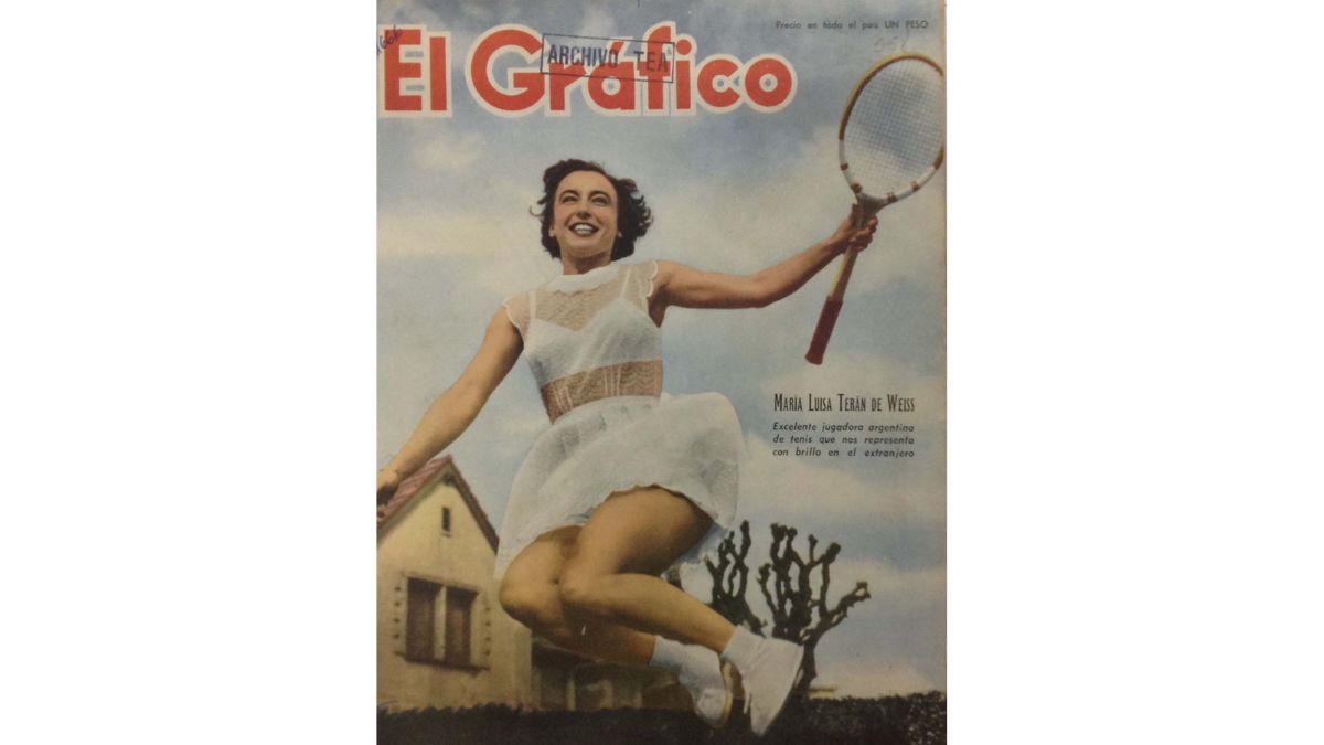 Mary fue tapa de la revista El Gráfico varias veces. En la edición del 13 de julio de 1951, realizó una producción con una creación del modisto inglés Ted Tingling, quien la contrató para que luciera sus modelos exclusivos, con polleras cortas, escotes pronunciados y transparencias, consideradas inauditas para la época, ya que en esos años las mujeres usaban una ropa que apenas les permitía mostrar las piernas y brazos, salvo las mallas de natación. Mary fue tapa de la revista El Gráfico varias veces. En la edición del 13 de julio de 1951, realizó una producción con una creación del modisto inglés Ted Tingling, quien la contrató para que luciera sus modelos exclusivos, con polleras cortas, escotes pronunciados y transparencias, consideradas inauditas para la época, ya que en esos años las mujeres usaban una ropa que apenas les permitía mostrar las piernas y brazos, salvo las mallas de natación.