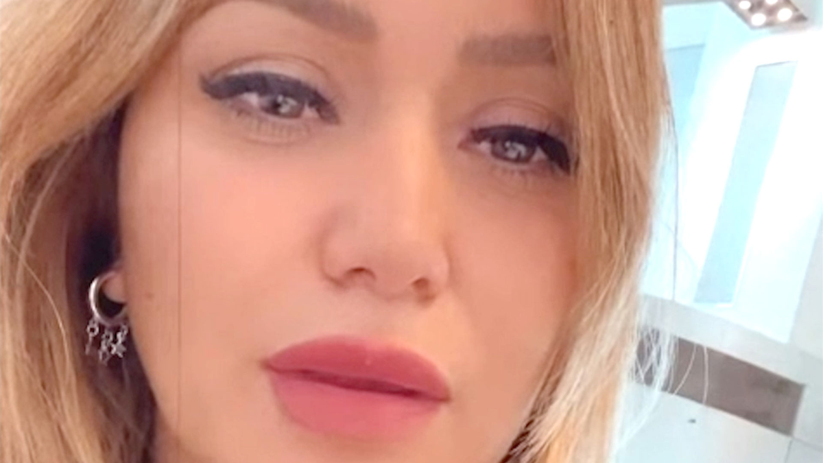 Karina La Princesita protagonizó un vergonzoso momento y publicó mensajes que alertaron a sus fanáticos