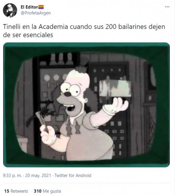 Uno de los memes recuerda a Krusty, el clásico personaje de Los Simpson.