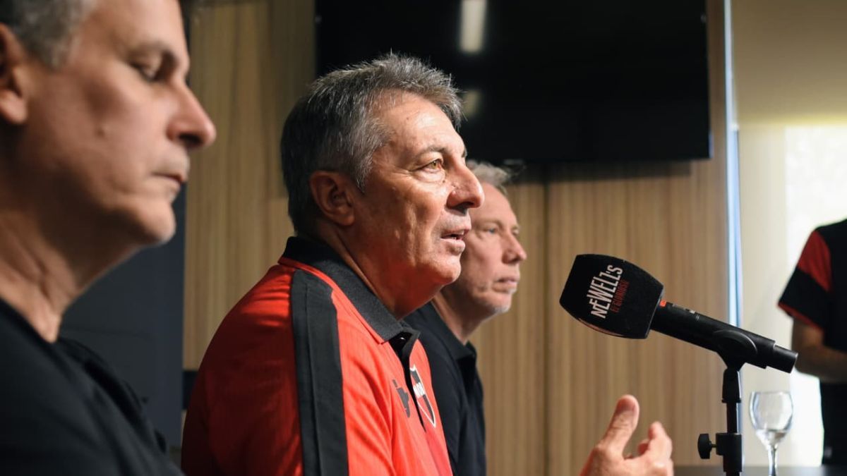 Frank Kudelka volvió a Newells y dejó un fuerte mensaje antes del clásico: Es para valientes