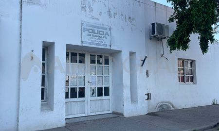 Disturbios en la Subcomisaría Segunda de Santa Rosa de Lima. Pedían el traslado de un preso. Disturbios en la Subcomisaría Segunda de Santa Rosa de Lima. Pedían el traslado de un preso.
