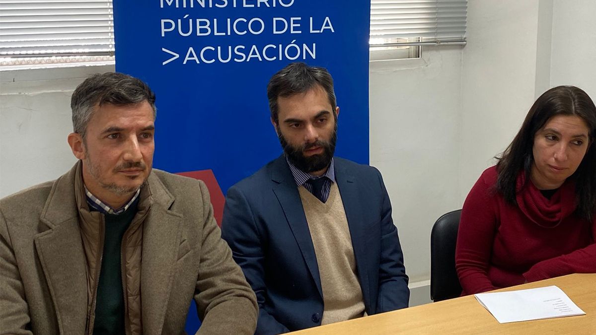 Izquierda a derecha. Los fiscales Diego Vigo, Ezequiel Hernández y Laura Urquiza. Izquierda a derecha. Los fiscales Diego Vigo, Ezequiel Hernández y Laura Urquiza.