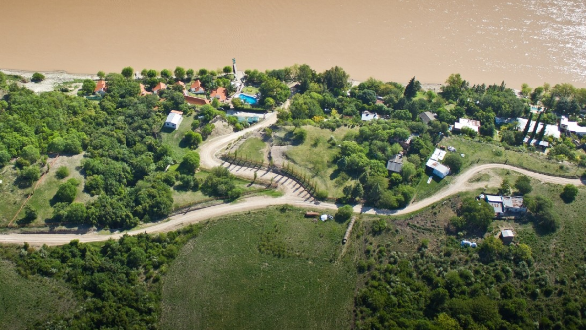 General Alvear es un pintoresco destino ideal para la pesca deportiva. General Alvear es un pintoresco destino ideal para la pesca deportiva.