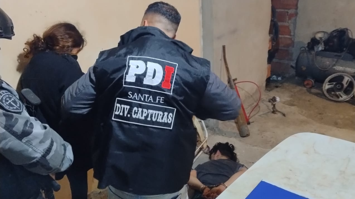 Detuvieron a un hombre acusado de asesinar a un hombre en el barrio Santa Rosa de Lima: el video