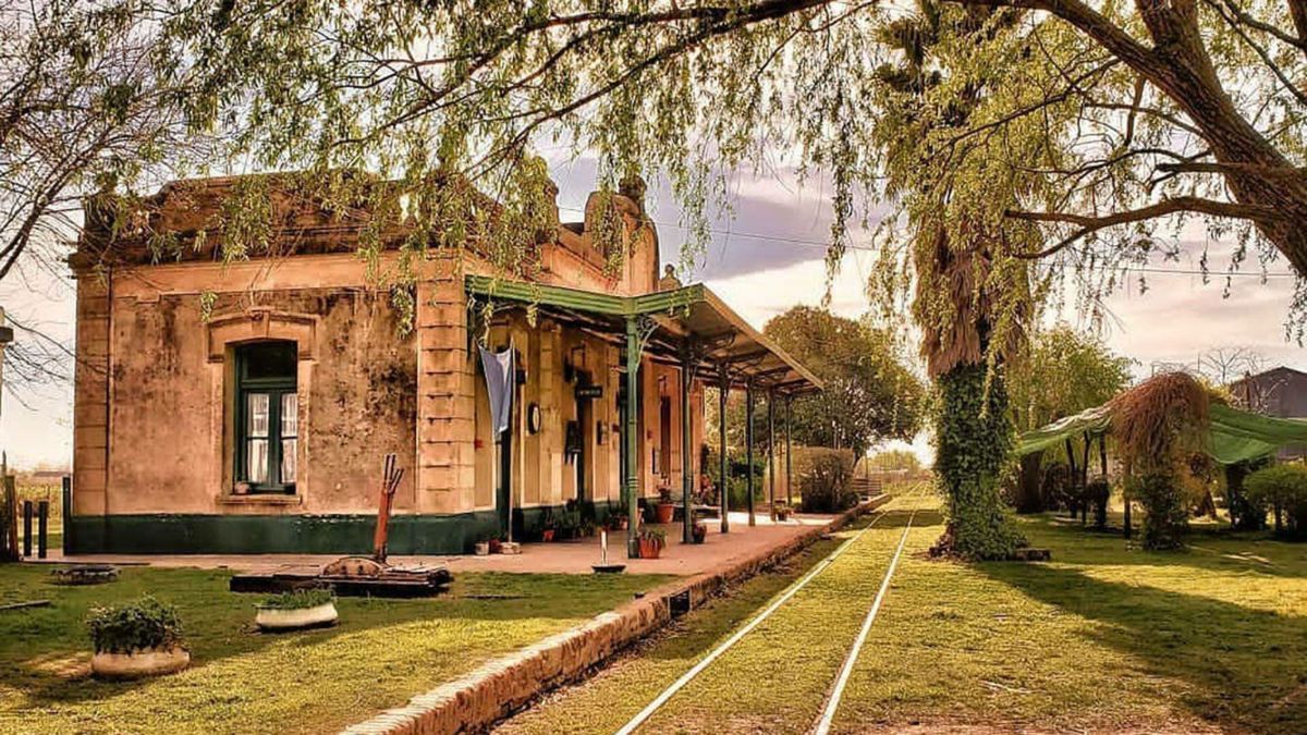 Adiós al estrés: escapada a un pequeño pueblo de Buenos Aires encanto rural y los mejores pastelitos criollos