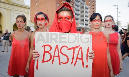 Aire de Santa Fe | Ni Una Menos violencia de género femicidios reclamo marcha protesta 25N 3J8M.jpg