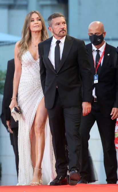 Antonio Banderas y Nicole Kimpel, en blanco y negro.