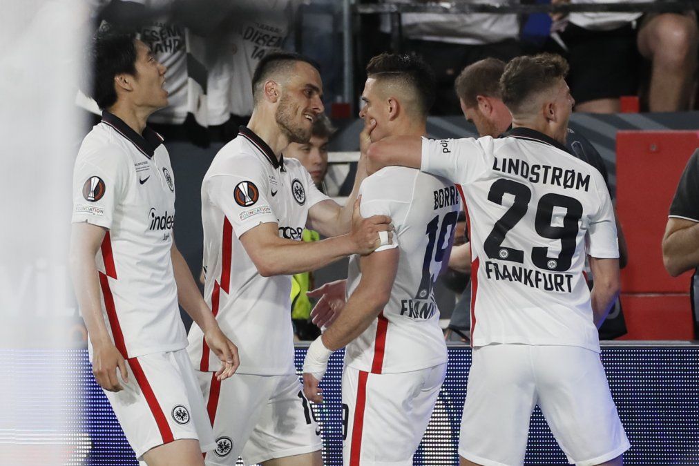 UEFA Europa League: Eintracht Frankfurt venció a Rangers con un Rafael Santos Borré como héroe del partido
