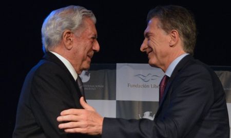 Con el título Que la pandemia no sea un pretexto para el autoritarismo, referentes políticos y culturales del mundo elaboraron un documento para advertir sobre el abuso de poder en el planeta en tiempos de coronavirus. Con el título Que la pandemia no sea un pretexto para el autoritarismo, referentes políticos y culturales del mundo elaboraron un documento para advertir sobre el abuso de poder en el planeta en tiempos de coronavirus.