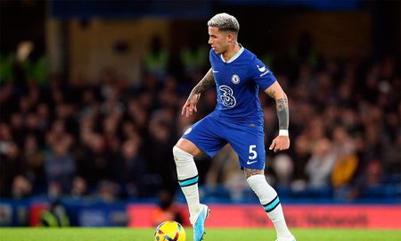 Enzo Fernández está ubicado en el centro de las críticas por la temporada mediocre que tiene Chelsea. Enzo Fernández está ubicado en el centro de las críticas por la temporada mediocre que tiene Chelsea.