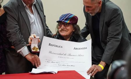 Charly García ya es Doctor Honoris Causa de la UBA. Charly García ya es Doctor Honoris Causa de la UBA.