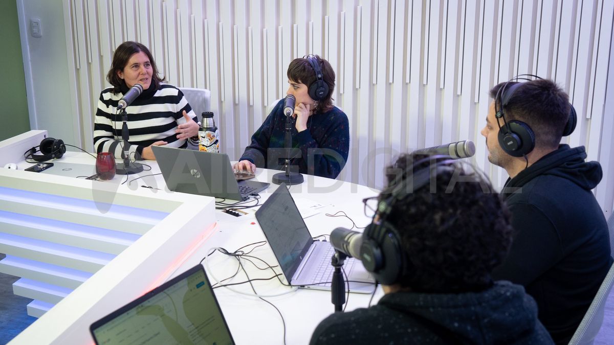 Respecto al sistema de transporte por colectivos, Obeid comentó que en el Congreso se trabajaron proyectos paras equipar los subsidios con Amba. Respecto al sistema de transporte por colectivos, Obeid comentó que en el Congreso se trabajaron proyectos paras equipar los subsidios con Amba.