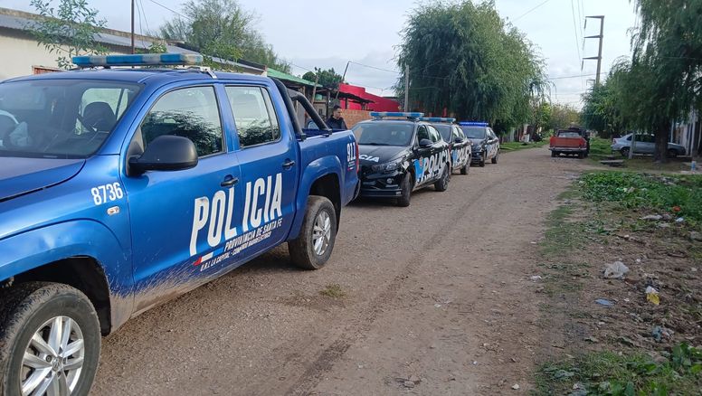 Allanamientos en Santa Fe: secuestran armas, municiones y cocaína en operativo policial