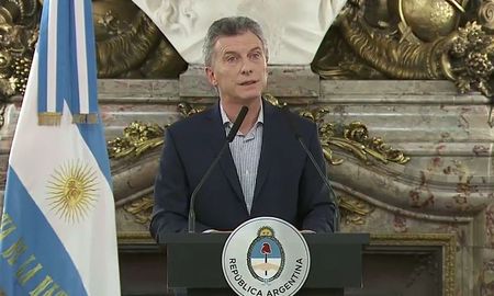 macri anulo el acuerdo con correo y la baja en jubilaciones macri anulo el acuerdo con correo y la baja en jubilaciones