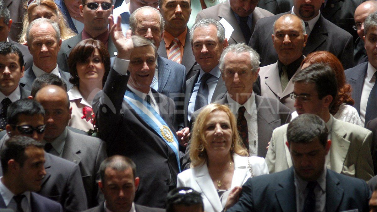 Su vicegobernadora fue Griselda Tessio