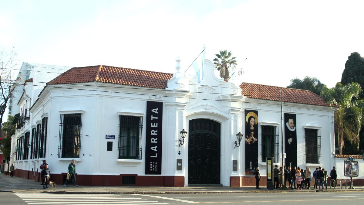 Ubicado en el barrio de Belgrano, el Museo de Arte Español Enrique Larreta es uno de los patrimonios históricos y culturales más importantes. Ubicado en el barrio de Belgrano, el Museo de Arte Español Enrique Larreta es uno de los patrimonios históricos y culturales más importantes.