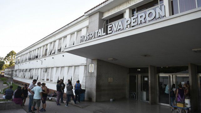 Apenas ocurrió el lamentable episodio, la víctima fue trasladada al hospital Eva Perón de Baigorria, pero falleció al poco tiempo de ingresar.