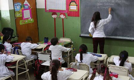 La decisión de dar o no clases dependerá de cada escuela en Santa Fe. La decisión de dar o no clases dependerá de cada escuela en Santa Fe.