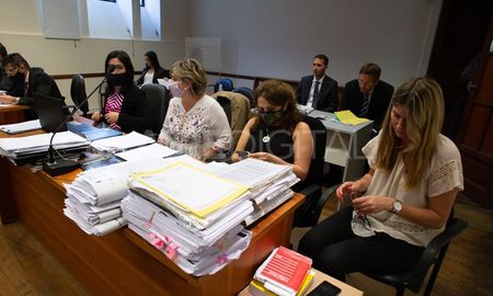 La audiencia se desarrolló en la sala 2 del subsuelo de tribunales. La audiencia se desarrolló en la sala 2 del subsuelo de tribunales.