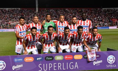mira como se veian los jugadores de union a principios de la decada mira como se veian los jugadores de union a principios de la decada