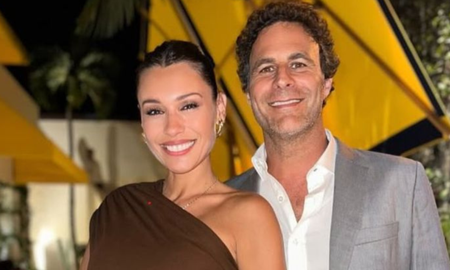 Pampita viajó a Miami con amigos para atravesar el difícil momento lejos de la exposición mediática. Pampita viajó a Miami con amigos para atravesar el difícil momento lejos de la exposición mediática.