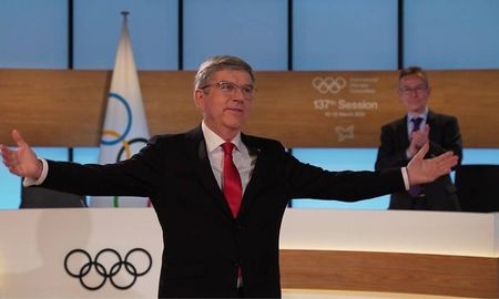 Thomas Bach fue reelecto como presidente del Comité Olímpico Internacional y prometió que los Juegos Olímpicos de Tokio 2021 serán seguros. Thomas Bach fue reelecto como presidente del Comité Olímpico Internacional y prometió que los Juegos Olímpicos de Tokio 2021 serán seguros.