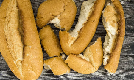 El truco para mantener el pan casero crujiente.