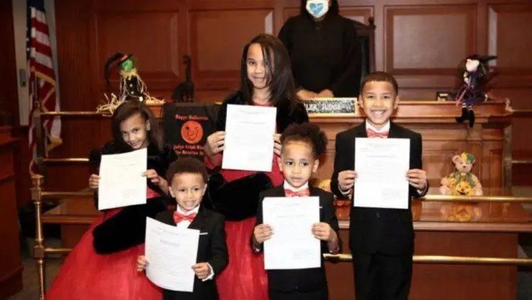 Robert Jr., Giovanni, Kiontae, Marionna y Makayla.