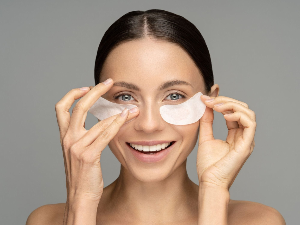 Hay algunos consejos que pueden ayudar a reducir las apariencias de las ojeras. Hay algunos consejos que pueden ayudar a reducir las apariencias de las ojeras.