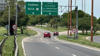 Se normaliza el tránsito en el viaducto Oroño tras un choque en cadena