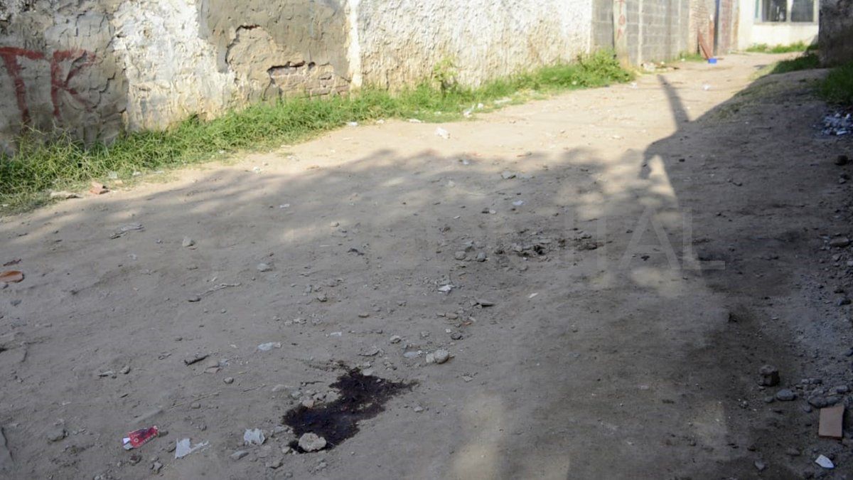 De la escena del crimen, los investigadores levantaron 9 vainas de un arma calibre 9 milímetros.