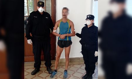 en plena cuarentena detuvieron a un hombre corriendo en la costanera en plena cuarentena detuvieron a un hombre corriendo en la costanera