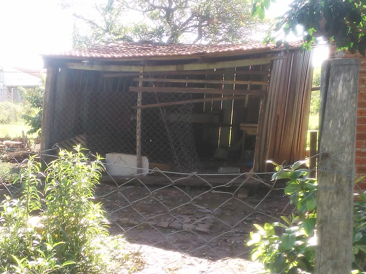 Las víctimas, identificadas como Walter y Gerónimo Villalba, habrían ingresaron a la vivienda con la intención de robar unas gallinas.