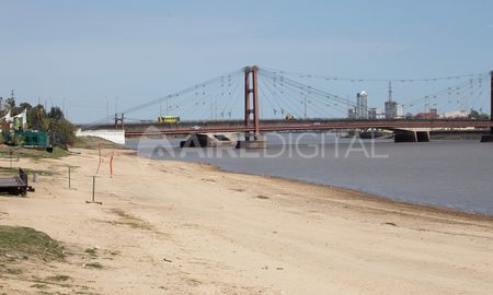 La Municipalidad y organizaciones sociales convocan a una limpieza colectiva de la Laguna Setúbal que se realizará el sábado 5 de febrero. La Municipalidad y organizaciones sociales convocan a una limpieza colectiva de la Laguna Setúbal que se realizará el sábado 5 de febrero.