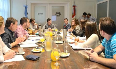 funcionarios municipales concurrieron al concejo por alumbrado publico y gas natural funcionarios municipales concurrieron al concejo por alumbrado publico y gas natural