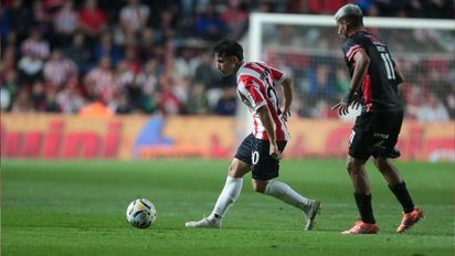 Unión empató con Barracas Central y sigue siendo líder del torneo mientras espera el resultado de Boca-River