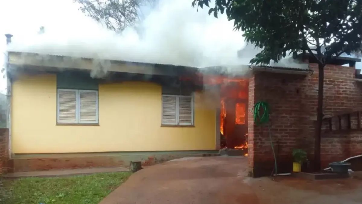 Encendió una vela para San Cayetano y se le prendió fuego la casa&nbsp;| Misiones Online