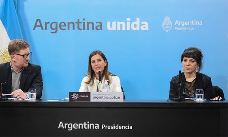 La directora ejecutiva de la Anses, María Fernanda Raverta confirmó que los jubilados y pensionados no tendrán que tramitar más el certificado Fe de Vida. La directora ejecutiva de la Anses, María Fernanda Raverta confirmó que los jubilados y pensionados no tendrán que tramitar más el certificado Fe de Vida.