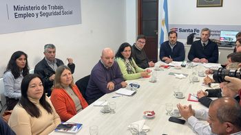 El Gobierno ofreció a los docentes un aumento salarial del 7% para el segundo semestre
