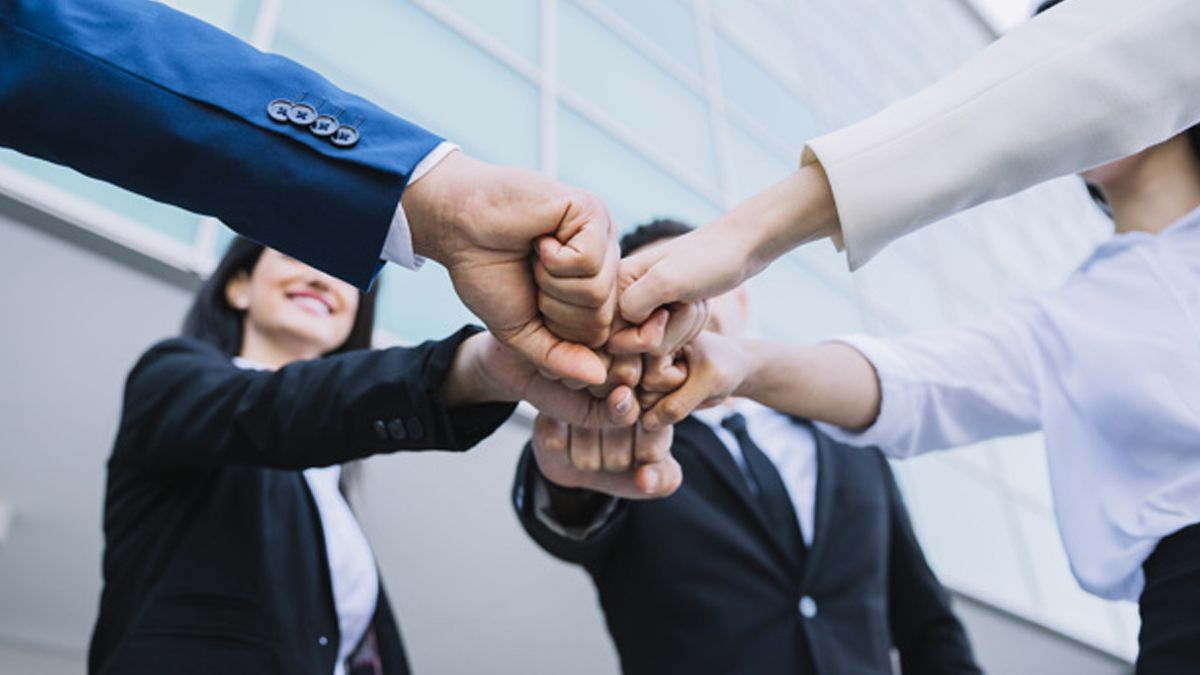 Cuatro signos del zodiaco tendrán éxito en su trabajo durante el año próximo