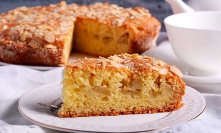 Torta de manzana sin harina ni horno: la receta para hacer en casa con pocos ingredientes Torta de manzana sin harina ni horno: la receta para hacer en casa con pocos ingredientes