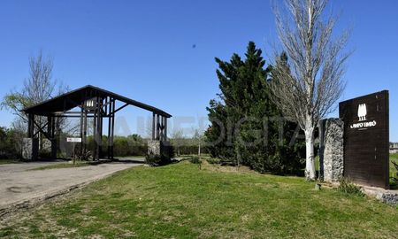 El barrio privado Campo Timbó, donde vivía Nicolás Nardelli. El barrio privado Campo Timbó, donde vivía Nicolás Nardelli.